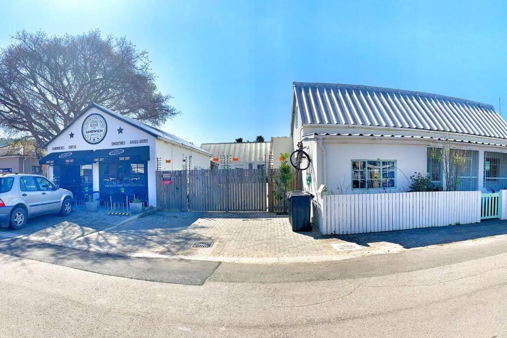 The Town House - Lower Knysna Central المظهر الخارجي الصورة